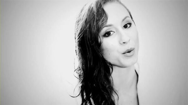 GQ_with_the_Women_of_Pretty_Little_Liars__Troian_Bellisario__2874729.jpg