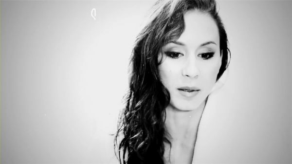GQ_with_the_Women_of_Pretty_Little_Liars__Troian_Bellisario__2879029.jpg