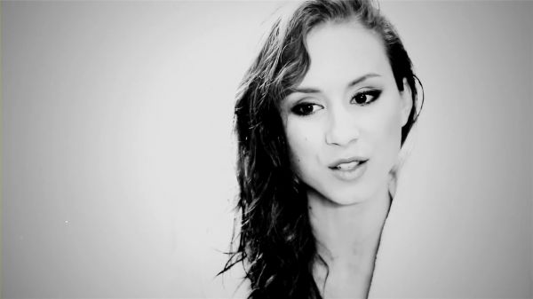 GQ_with_the_Women_of_Pretty_Little_Liars__Troian_Bellisario__2886629.jpg