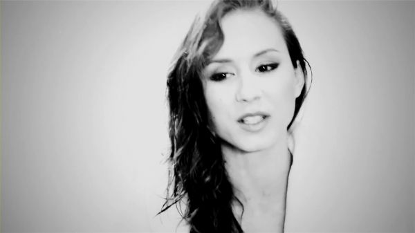 GQ_with_the_Women_of_Pretty_Little_Liars__Troian_Bellisario__2891029.jpg