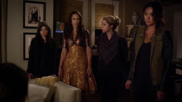 PLL_S04E01_720p_JACK_Up_DownloadSeriesHere_0199.jpg