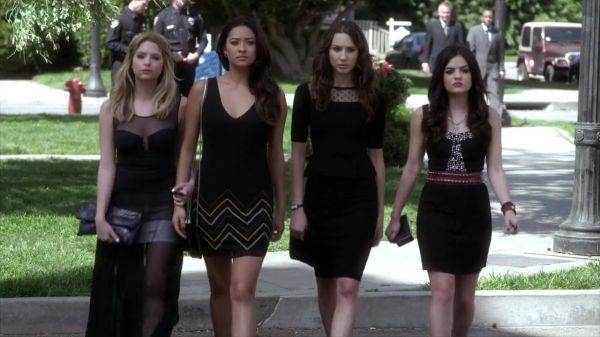 PLL_S04E01_720p_JACK_Up_DownloadSeriesHere_2003.jpg