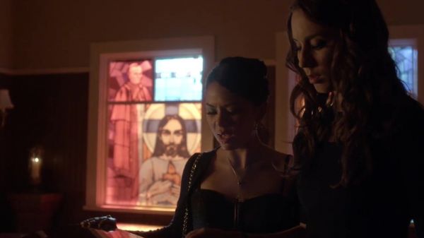 PLL_S04E01_720p_JACK_Up_DownloadSeriesHere_2173.jpg