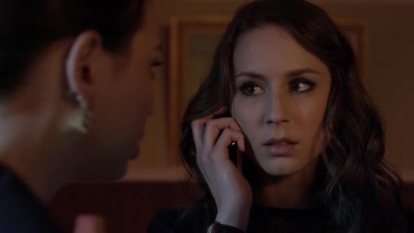 PLL_S04E01_720p_JACK_Up_DownloadSeriesHere_2219.jpg