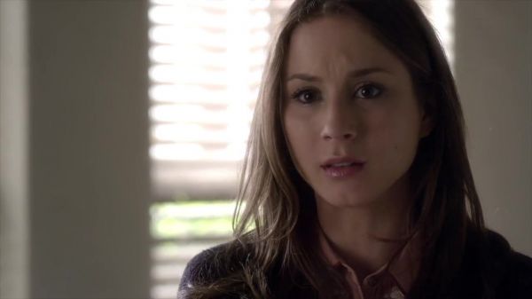 PLL_S04E02_720p_JACK_Up_DownloadSeriesHere_0780.jpg