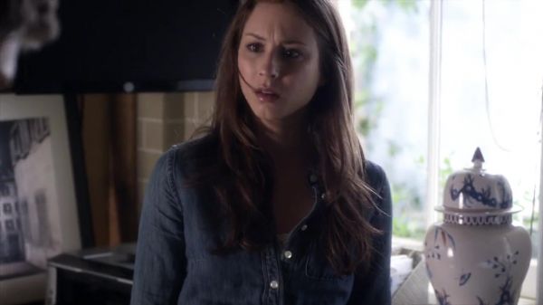 PLL_S04E02_720p_JACK_Up_DownloadSeriesHere_1732.jpg