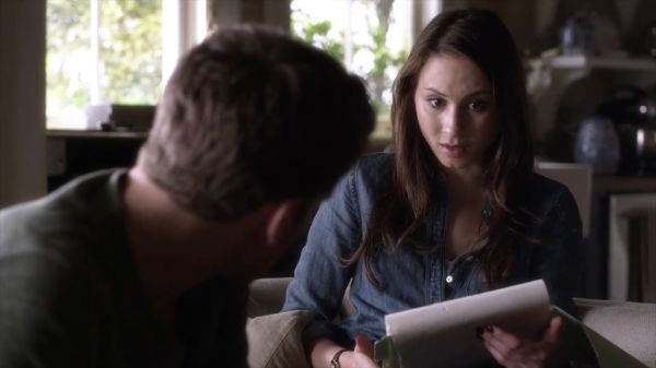 PLL_S04E02_720p_JACK_Up_DownloadSeriesHere_1896.jpg