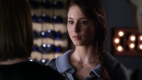 PLL_S04E03_720p_JACK_Up_DownloadSeriesHere_0293.jpg