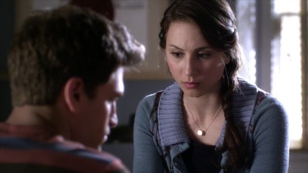 PLL_S04E03_720p_JACK_Up_DownloadSeriesHere_0539.jpg