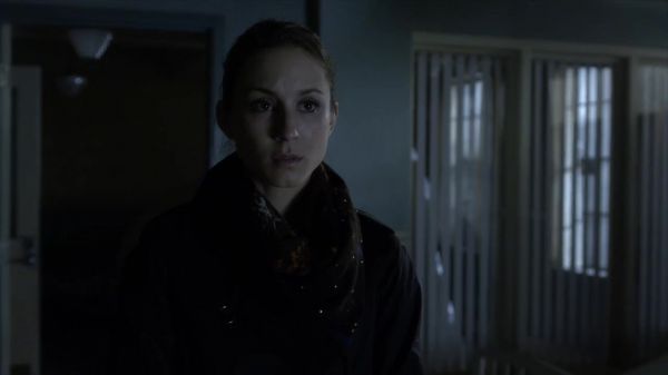 PLL_S04E03_720p_JACK_Up_DownloadSeriesHere_1621.jpg