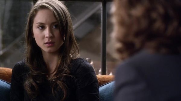 PLL_S04E04_720p_JACK_Up_DownloadSeriesHere_0336.jpg