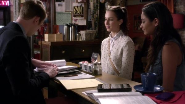 PLL_S04E05_720p_JACK_Up_DownloadSeriesHere_0883.jpg