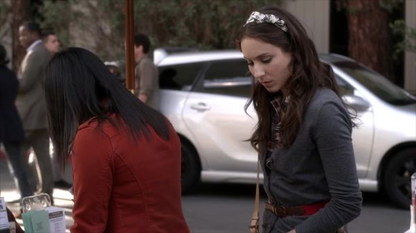 PLL_S04E05_720p_JACK_Up_DownloadSeriesHere_1432.jpg