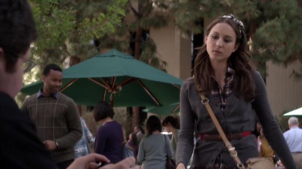 PLL_S04E05_720p_JACK_Up_DownloadSeriesHere_1495.jpg