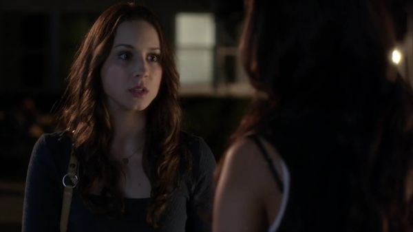 PLL_S04E05_720p_JACK_Up_DownloadSeriesHere_1730.jpg