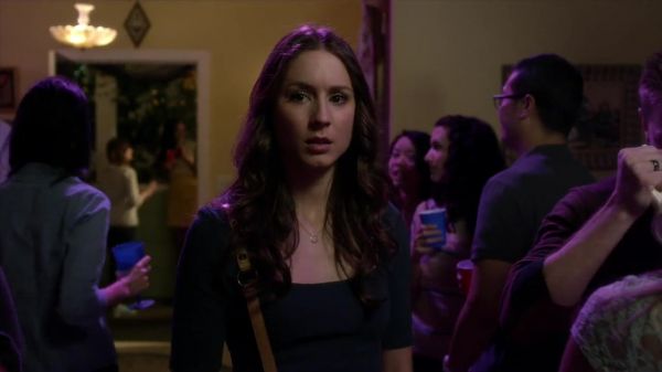 PLL_S04E05_720p_JACK_Up_DownloadSeriesHere_1945.jpg