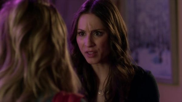 PLL_S04E05_720p_JACK_Up_DownloadSeriesHere_2032.jpg