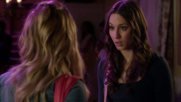 PLL_S04E05_720p_JACK_Up_DownloadSeriesHere_2058.jpg