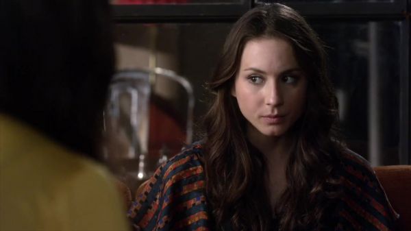 PLL_S04E06_720p_JACK_Up_DownloadSeriesHere_0444.jpg