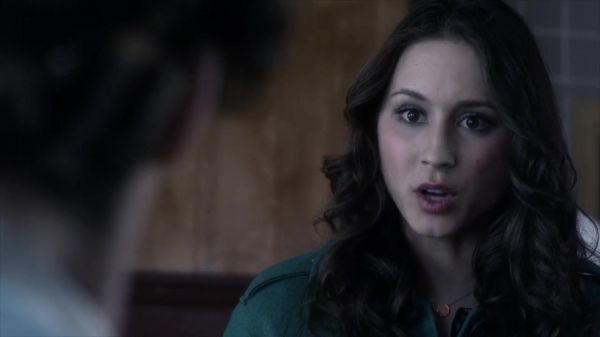 PLL_S04E06_720p_JACK_Up_DownloadSeriesHere_1842.jpg