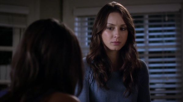 PLL_S04E07_720p_JACK_Up_DownloadSeriesHere_0175.jpg