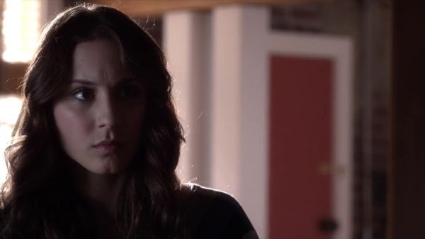 PLL_S04E07_720p_JACK_Up_DownloadSeriesHere_2056.jpg