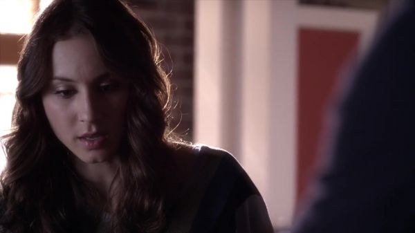PLL_S04E07_720p_JACK_Up_DownloadSeriesHere_2065.jpg