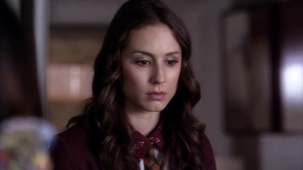 PLL_S04E08_720p_JACK_Up_DownloadSeriesHere_0231.jpg