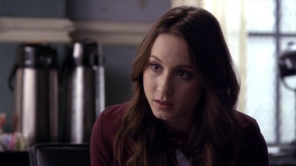 PLL_S04E08_720p_JACK_Up_DownloadSeriesHere_1193.jpg