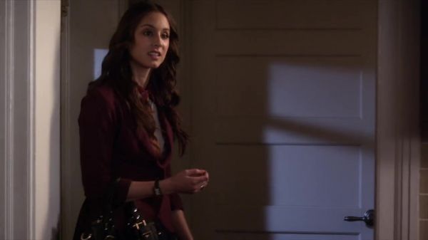 PLL_S04E08_720p_JACK_Up_DownloadSeriesHere_1713.jpg