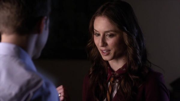 PLL_S04E08_720p_JACK_Up_DownloadSeriesHere_1739.jpg
