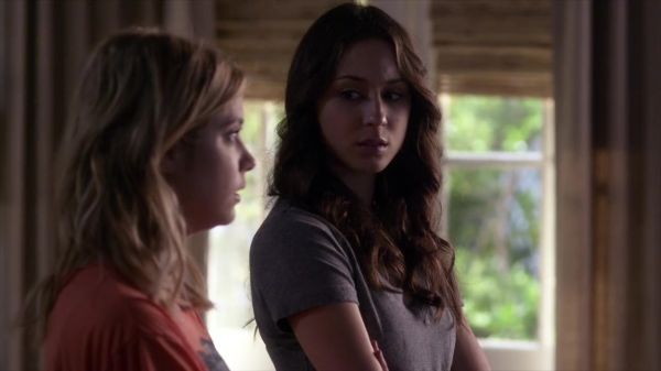 PLL_S04E09_720p_JACK_Up_DownloadSeriesHere_0211.jpg