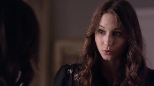 PLL_S04E09_720p_JACK_Up_DownloadSeriesHere_1075.jpg