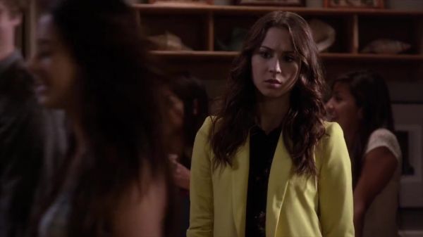 PLL_S04E09_720p_JACK_Up_DownloadSeriesHere_1378.jpg