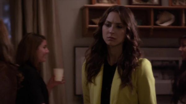 PLL_S04E09_720p_JACK_Up_DownloadSeriesHere_1381.jpg