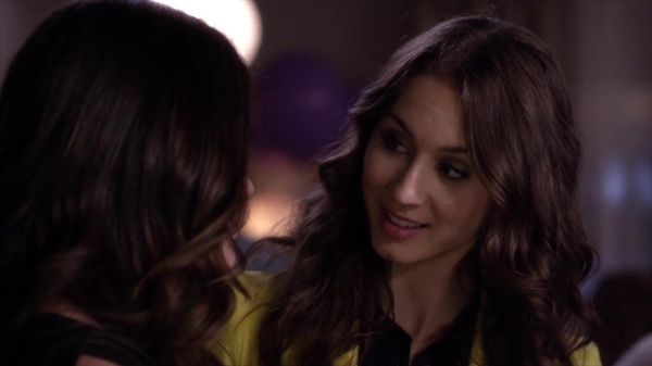 PLL_S04E09_720p_JACK_Up_DownloadSeriesHere_1424.jpg