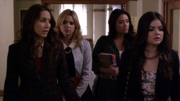PLL_S04E10_720p_JACK_Up_DownloadSeriesHere_0073.jpg