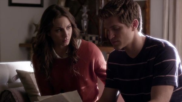PLL_S04E10_720p_JACK_Up_DownloadSeriesHere_0862.jpg