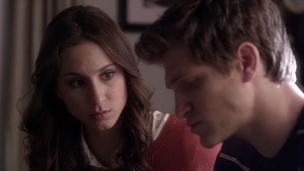 PLL_S04E10_720p_JACK_Up_DownloadSeriesHere_0872.jpg
