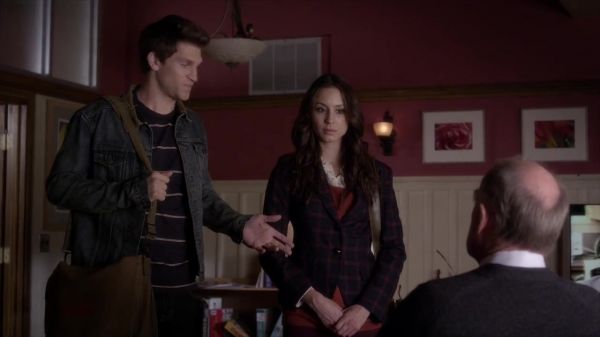 PLL_S04E10_720p_JACK_Up_DownloadSeriesHere_1670.jpg