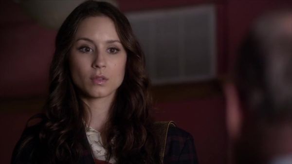 PLL_S04E10_720p_JACK_Up_DownloadSeriesHere_1713.jpg