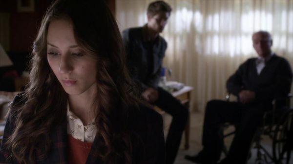 PLL_S04E10_720p_JACK_Up_DownloadSeriesHere_1894.jpg
