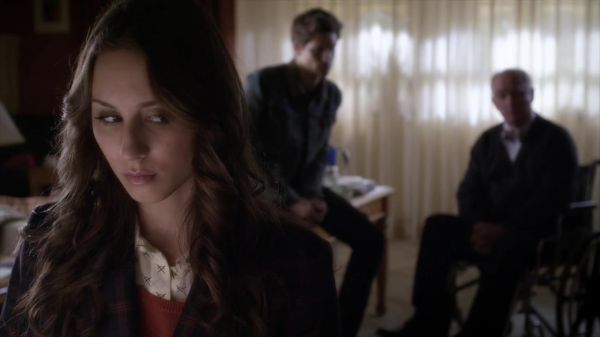PLL_S04E10_720p_JACK_Up_DownloadSeriesHere_1915.jpg