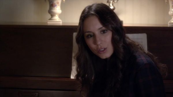 PLL_S04E10_720p_JACK_Up_DownloadSeriesHere_1934.jpg