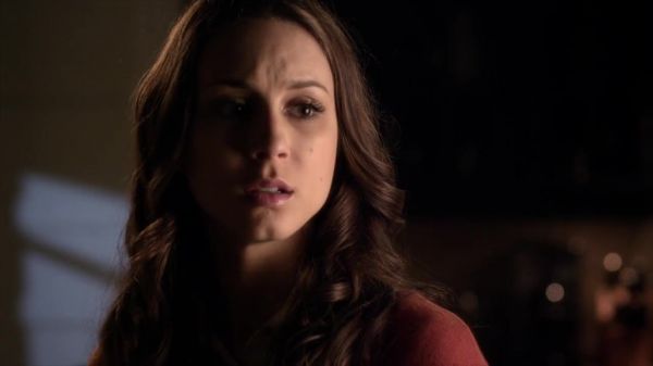PLL_S04E10_720p_JACK_Up_DownloadSeriesHere_2441.jpg