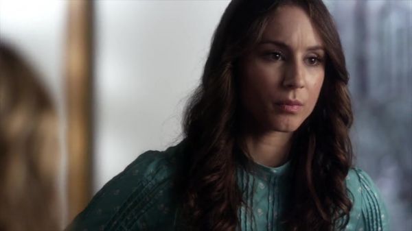 PLL_S04E11_720p_JACK_Up_DownloadSeriesHere_1046.jpg