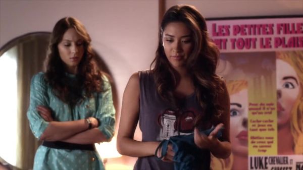 PLL_S04E11_720p_JACK_Up_DownloadSeriesHere_1241.jpg