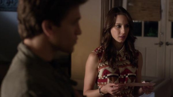 PLL_S04E12_720p_JACK_Up_DownloadSeriesHere_0828.jpg