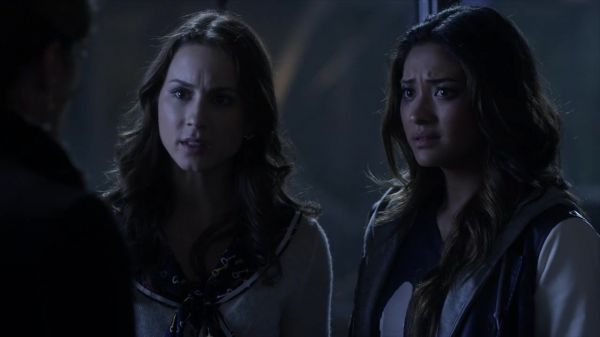PLL_S04E12_720p_JACK_Up_DownloadSeriesHere_2389.jpg