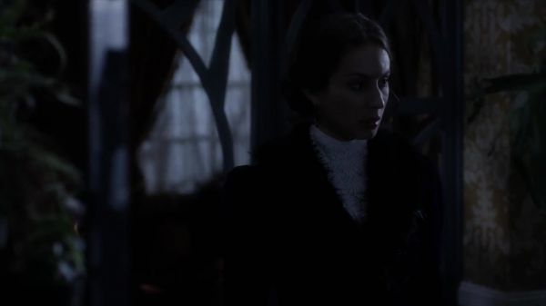 PLL_S04E13_720p_JACK_Up_DownloadSeriesHere_1820.jpg